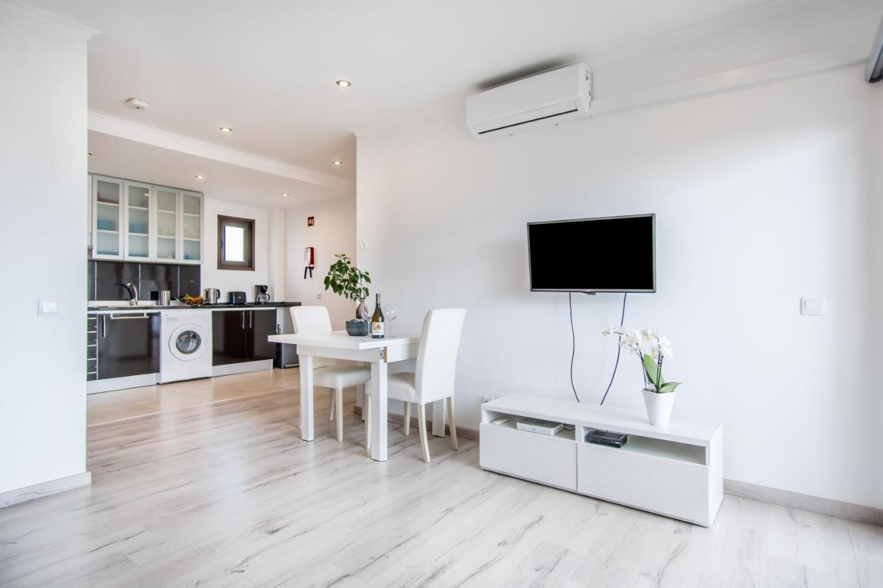Appartement Chaleureux Et Lumineux Proche Mer Albufeira Bagian luar foto